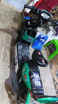 دراجه شحن جديده قبل شهرين نازله من رمبه  السعر 300 وبيها مجال للاستفسا...