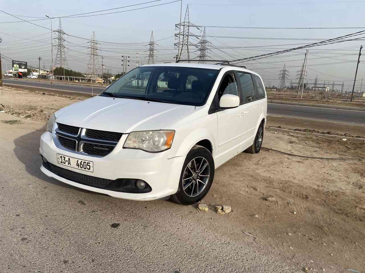 السلام عليكم من رخصة الادمن للبيع فقط  دوج كرفان ٢٠١٦ كفاله من التبديل والصبغ  بيه بارد فقط صور الحادث بل منشور والسونار هم محرك ما صار شهر من شاده كير خير من الله تبريد ٣ قطع كشنات بلع جام كهرباء ابواب ميكانيك بردات مسجل قلاب ماشيه ١٣٨ قابل للزياده السياره بسمي سنويه لل ٢٩ مكان السياره بابل اي استفسار اتصل وبيك خير ودلل *********** 
السعر ١٥٤ 
مكلف بلنشر
