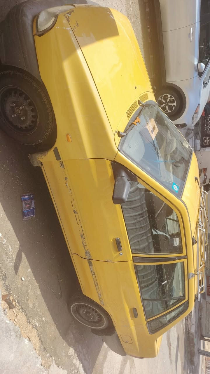 السلام عليكم سايبه ١٥   السعر ١٧ هاذا رقمي اب اسمي ***********
