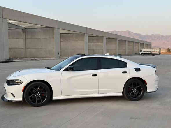 دوج جارجر 
موصفات GT بلاص فول الفول منل اخير 1/1
موديل 2023 
ماشي 24 الف مايل
سياره مرقمه جاهزه بسمنه رقم اربيل تحويل ثاني يوم 
موصفات 
فتحه صقف 
رادار جانبي 
مرايه وادار 
حساست 
ويل كروم 
كشنات شامو جلد 
كشنات حار و بارد 
كشن خزن 
ستيرن كهرباي  هيتر 
شفتات ستيرن 
شاشه كبير 
دژبول جلد 
سماعات الباين 
وموصفا بعد بيها معترفه 
حادث سياره فقت بولند صبغ بيدون قطره دواخل 
حتا لايتات بيلادي دعاميا بيلادي 
رقم شاسي موجود منشورات 
أيرباگ سيستم بيلادي 
عنوان عقرء 
السعر 335 مجال
رقمل هاتف وتساب 
***********
