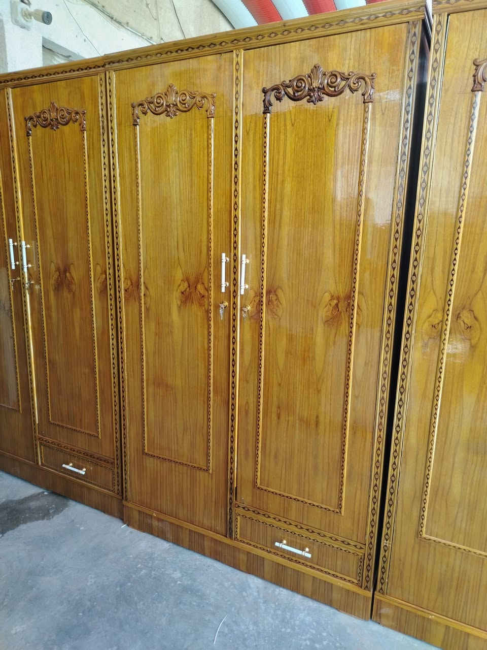 سلام عليكم وصول وجبه جديده معرض ومزاد الاخوين الاستفسار *********** الكنتور الواحد اب 160 بابين حطاطه

