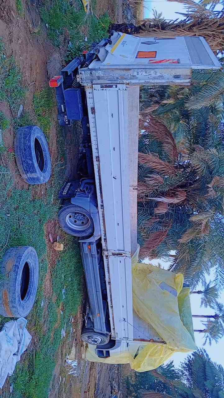 سلام عليكم البيع بدي اتيكو طول سبعه و 30 كاعيه حديد بدي جديد الاتصال عله الرقم ‏‪***********‬‏
***********
