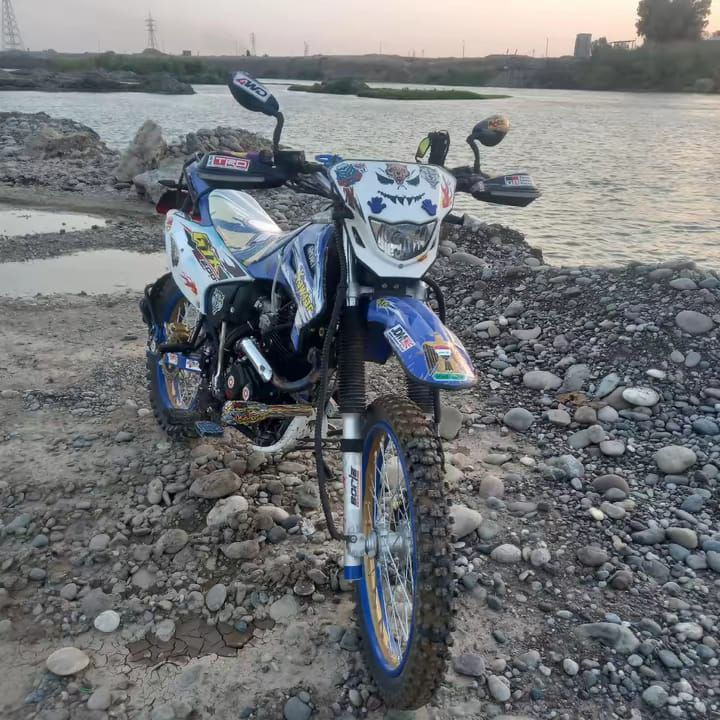 السلام عليكم  قفاز 2023 ماطور نظيف محرك 200 شرط ما مفتوح عنواني القياره ما متوفر على الخاص متوفر على الرقم فقط***********
