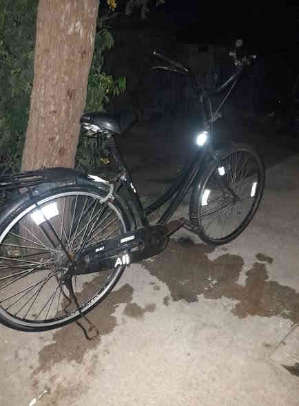 سلام عليكم باسكل للبيع ***********
السعر 60 مكان ديالى خالص كانزينة
