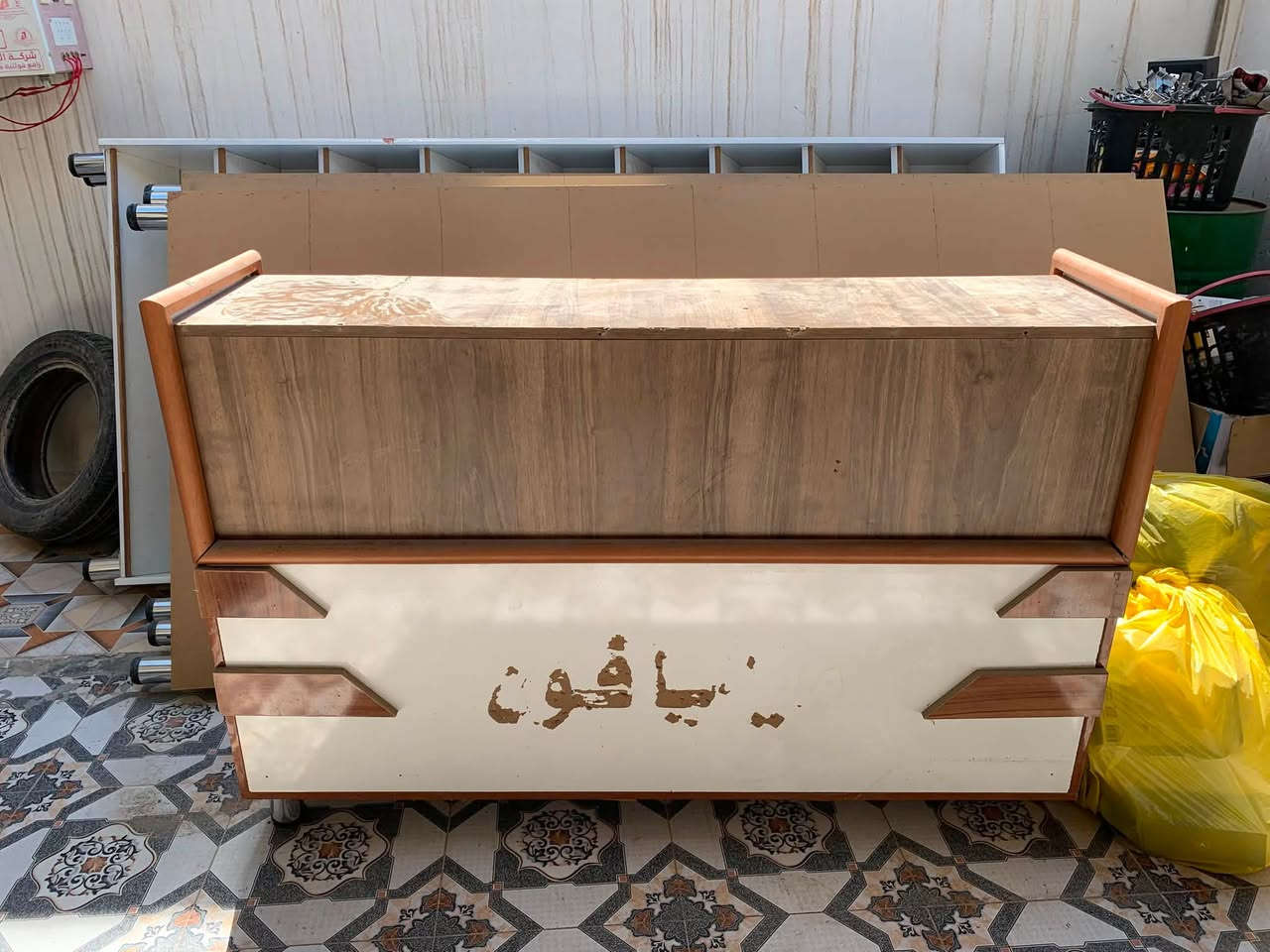 عوارض مال محل تلفونات ٦ قطع والشرح موضح بالصوره 
للاستفسار خاص و اتس فقط *********** العنوان بعقوبة التحرير
