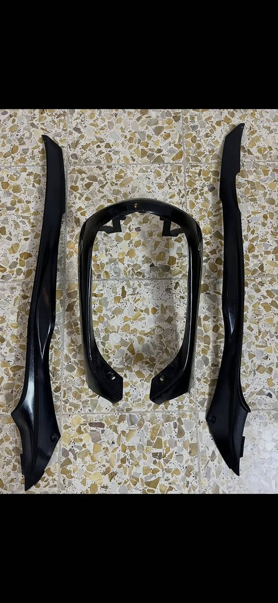 لحيه وترايش اربعه
مال ماكس عدله 
ب45 الف قفل
مدينه الصدر مكاني 
جيب وشد منقصهن حبايه 
رقمي ***********
