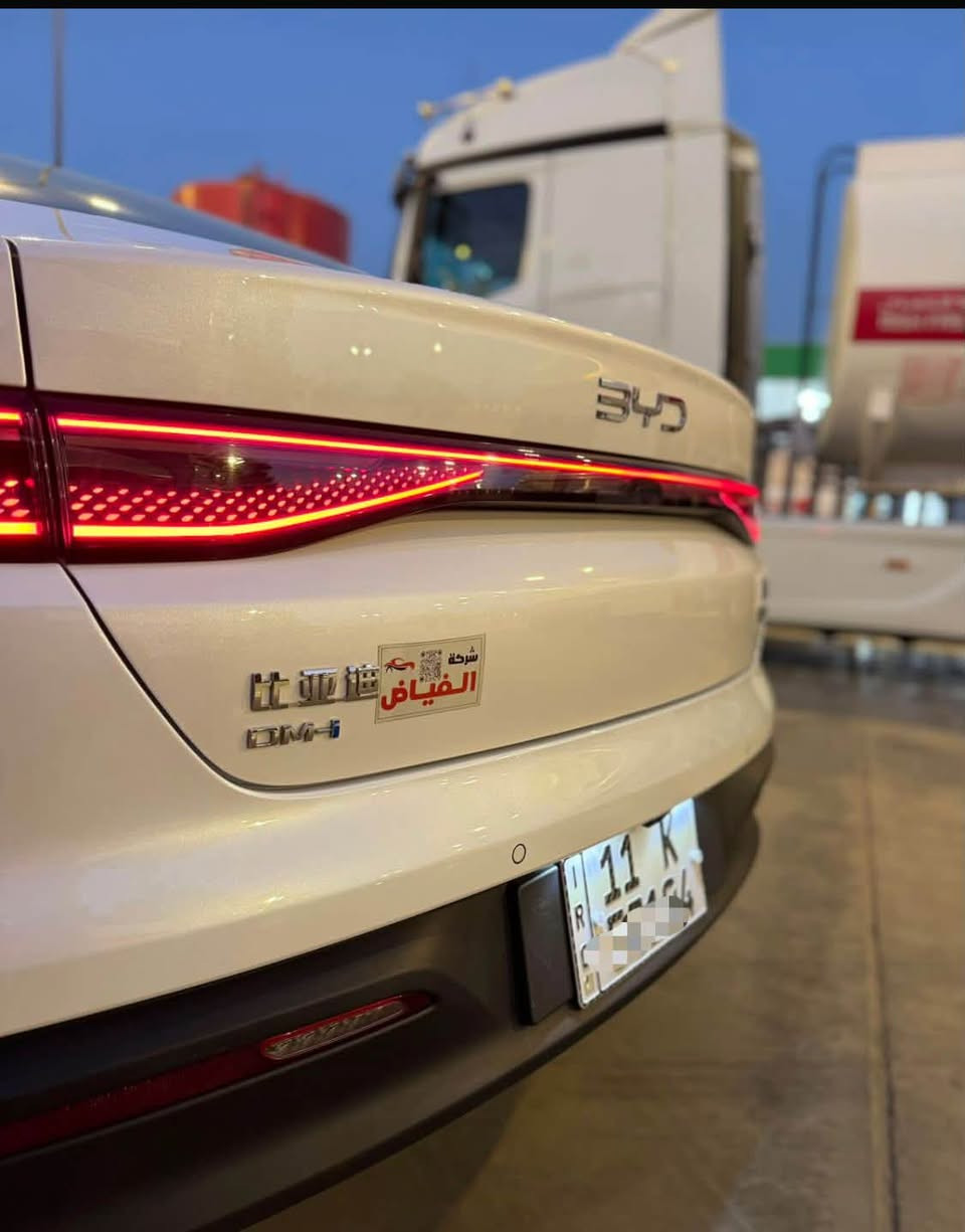 سلام عليكم BYD سيل 5
كفاله عامه 1280K
بغداد بسمي شرط التحويل 
📍بغداد-البياع 
‎19500 
للستفسار ***********
