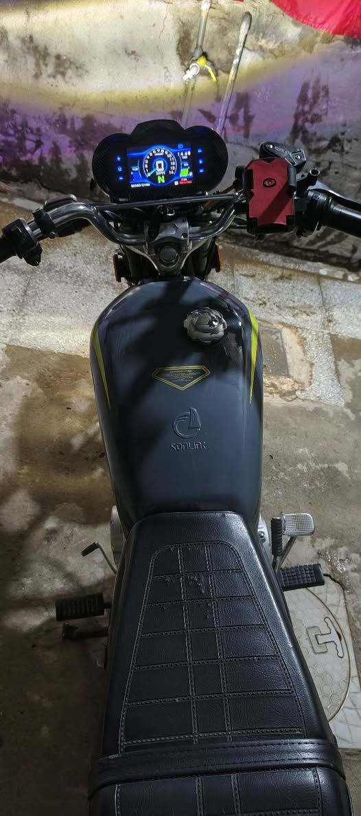 السلام عليكم دراجه ايراني موديل2025 سعره750 مكان بغداد الدوره رقم***********
