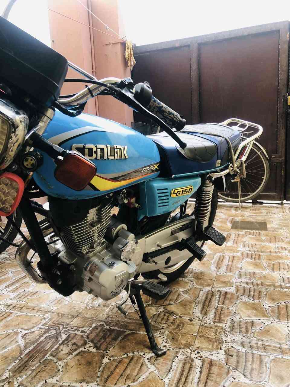 سولينك 22
لوك دراجة شرط المكينة والكهربائيات كاملة دبلات شرط وتايرات جدد 
 550 وبي مجال للشراي ان شاءالله


**إذا كنت صاحب هذا الإعلان وتريد حذفه لأي سبب، رجاءا أرسل رسالة إلى الدعم الفني**