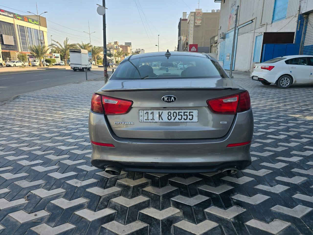 سلام عليكم
كيا اوبتما موديل ٢٠١٥ امريكي 
حادثها جاملغ وبنيد بدون دواخل 
الهلال مال جاملغات مصبوغه 
السياره داخل بيجي 
شاشه تحكم ستيرن جهتين 
جلد 
مكينه ٢٤٠٠ جي دي اي 
لايت زنون 
ويل كب 
السياره رقم مميز بغداد ب اسمي 
ماشيه ٩٨ 
السياره جاهزه ع اخر حبايه 
السعر ١١٢ وبيها مجال بسيط 
***********
مكان السياره بغداد 
غير متواجد ع فيس
