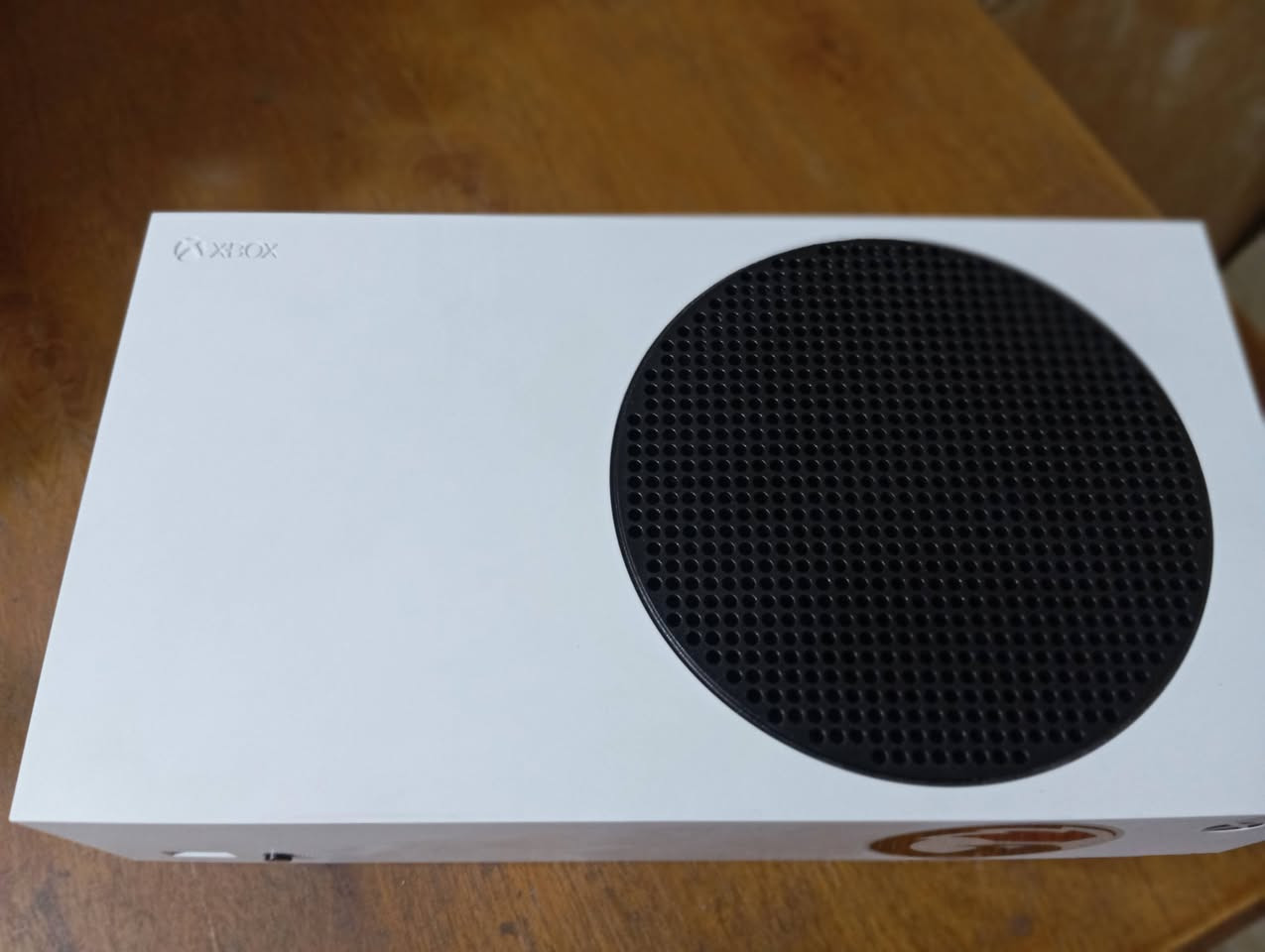 وحش الفئة الاقتصادية (Xbox Series S) باكيج كامل وجاهز للعب 🎮🔥(
السلام عليكم شباب.. عندي جهاز إكس بوكس سيريس أس (Xbox Series S) نظافة 100% للبيع، استخدام (6 شهور فقط) .واحد تيرا___ 1تيرا __ الف گيگا 

تفاصيل العرض:

الجهاز: Xbox Series S مساحة 1000، نظيف جداً، غير مفتوح نهائياً (لاصقة الضمان موجودة)، وما مشتغل هواي.فقط 11ساعة ويا اشتراك شهر مامفعل والعب خير من الله 

اليد الاحترافية: يد GameSir G7 SE (اللون الازرق)، هاي اليد معروفة بميزة (Hall Effect) يعني "درفت" ماكو نهائياً وأسرع بالاستجابة من اليد العادية

الحالة: الجهاز والملحقات كلهم شغالين 100% وبدون أي نقص أو عيب تقني.

السعر المطللوب : قيم بل يرضي الله

المكان: (بغداد - الشعب  )

التواصل: *********** واتس
