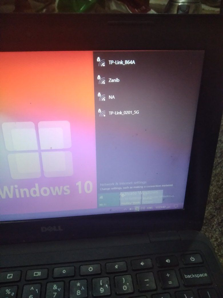 لابتوب للبيع وندوز 10تصفح واتساب دراسه السعر 50الف


**إذا كنت صاحب هذا الإعلان وتريد حذفه لأي سبب، رجاءا أرسل رسالة إلى الدعم الفني**