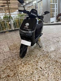 دراجه شحن لل بيع دراجع نضيفه خير من الله مكان بغداد السعر 650 وبيه مجا...