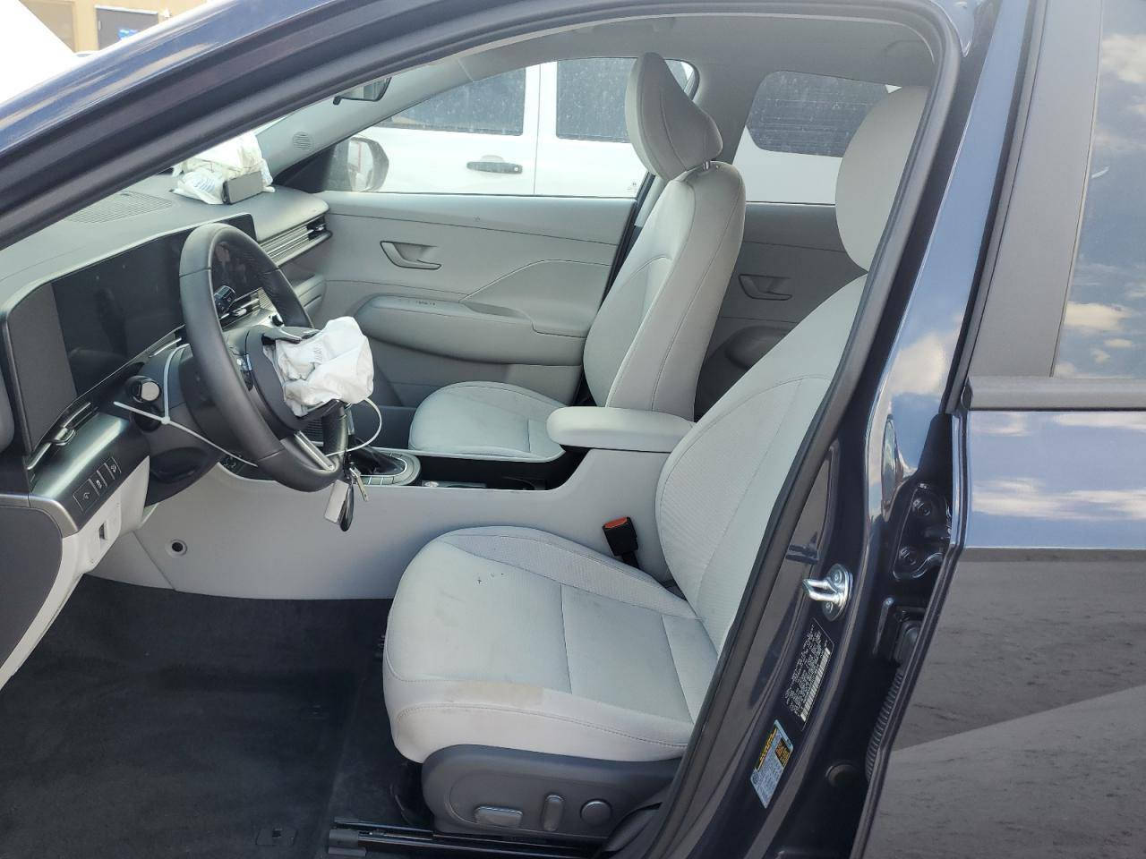 🚗 للبيع: هيونداي كونا 2025
✔️ موديل: 2025
✔️ الحالة: وارد
✔️ الوصول: عمان – بعد يوم واحد وتدخل عمان

📞 للتواصل:
***********
💰 87 واصل عمان المنطقة الحره  ترهم كتاب شهداء
📍حلة /البكرلي
