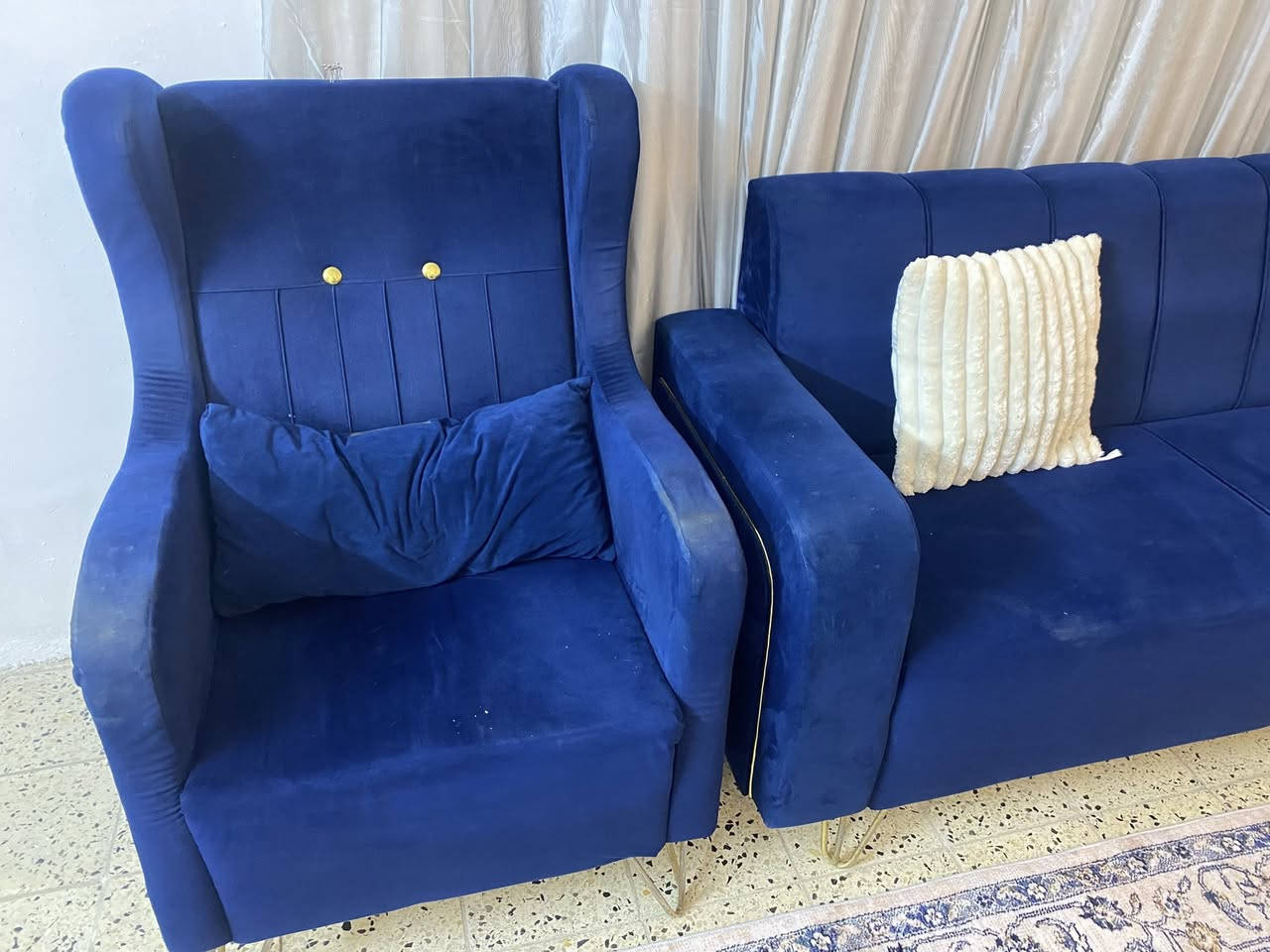 للبيع العنوان تقاطع نهروان
عارضه 250 بي مجال نظيف والله الشراي يتواصل *********** بي واتس
