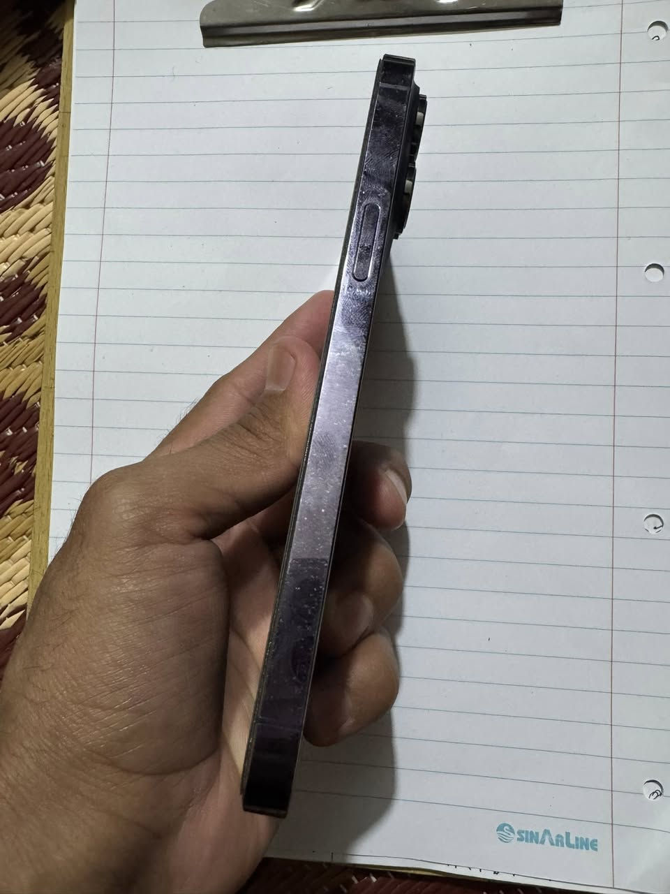 آيفون ١٤ برو ماكس للبيع (شرق اوسط)
مكفول من أي شي ولا داخل تصليح
اجهاز اخو  الجديد (( دبل سيم كارت )) يعي خطين 
ألون المميز.    مع ملحقات شاحنه اصليه 
بطاريه (  ٧٦  ) بلادي لامعلايه ولا شي 
جهاز جديد جديد السعر  (٨٥٠)  وبيه مجال للطيبن 

((( *********** )))شراي اتصل
