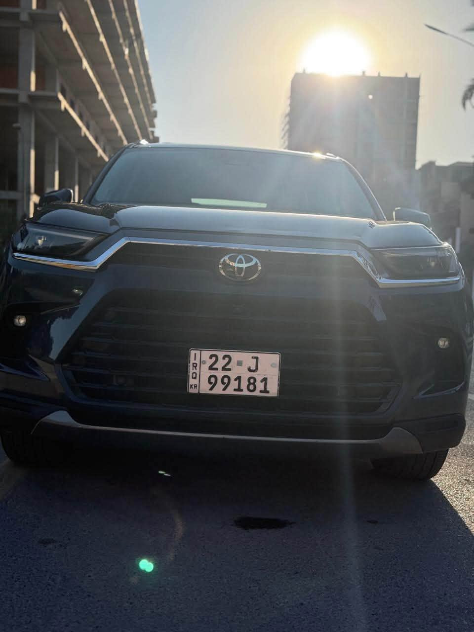 هايلاندر موديل 2024 الشكل الجديد
فئه اللمتدد فول مواصفات ١/١
7 راكب 3 قطع تبريد 
حادثها بابتين فقط ، ماشيه ١٣ الف 
جديده جدا 

المواصفات
بنوراما ، مقاعد جلد ، تدفئه تبريد كشنات
رادار ، تحديد مسار ، قياده اليه ، ويل اسود
مصابيح LED امامي خلفي ، ستيرن تدفئه
مقاعد كهرباء ، سماعات صوت سستم jbl
شاشه كبيره ، كامره ، تحكمات اماميه وخلفيه
فور ويل ، مكينه 2.4 تيربو ، بنزين فقط .

السعر 365 ورقه للاتصال ***********
