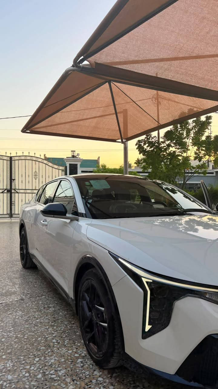 السلام عليكم
K4 GTLINE

محرك cc2000 دوش
حساس امامي
 حساس خلفي 
كامرة خلفية
 اشاير بالمري شفط 
تحكمات ستيرن فل كاملة 
شاشة متصلة
ابل كاربلاي
اندرويد اوتو
ويل بلاك 18 
بصمة تشغيل عدد 2 
تشغيل عن بعد
بصمة غلق وفتح الابواب 
كير AT
الداخل جلد
 تبريد قطعتين
ماشيه 16000
 السياره تحت ضمان الشركه 
ضمان 5 سنوات صيانه 
و3 سنوات دهن وفلتر 
وسنه كامله راحه السياره 
وارد خليجي بدون حادث بدون 
بدون شخط
فقط بدعاميه الاماميه كم شخطه بسيطه
الكشر سليم بلكامل 
السعر 195 وبيه مجال 
رقم الموبايل ***********
