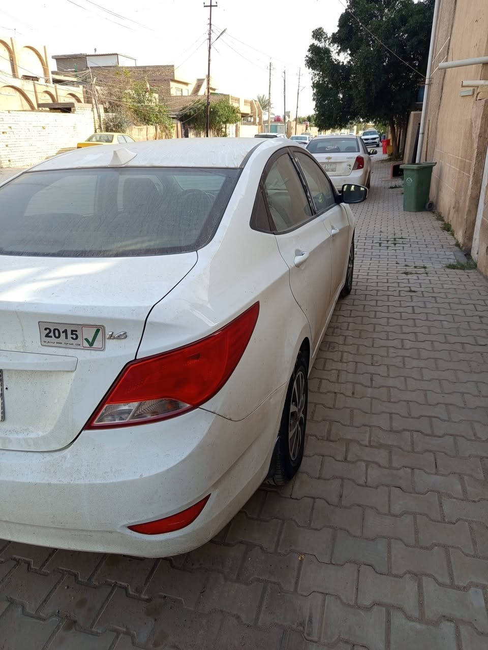 اكسنت موديل 2015 رقم بغداد
مكفوله كفاله عامه  من ضربه ول صبغ ع وضع شركه ماشيه 130
مكينه 1600 ام القطرتين 
تحكم ستيرن جهتين 
دسك امامي خلفي أشير بل مري فول من عده الفتحه 
سياره جاهزه من كلشي وخير من الله 
العنوان بغداد 
رقم الهاتف ***********
