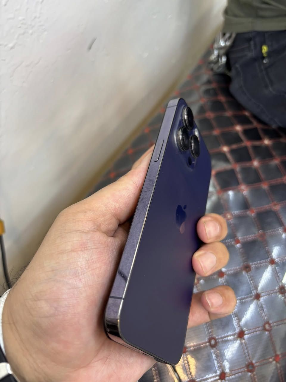 ايفون 14 برو ماكس
ذاكره 256
بطاريه83 بلادي شرط
شاشه مبدله عاديه وا مفطوره
للمراوسه فقط 
اي عيب مابي بشرط


**إذا كنت صاحب هذا الإعلان وتريد حذفه لأي سبب، رجاءا أرسل رسالة إلى الدعم الفني**