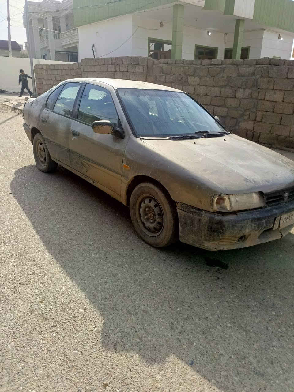 السلام عليكم نيسان ابرايمره حجم 20 امسجله بيها واجها رقم انبار ماندل صاحبها مكفوله شغاله ونشطه السعر 10 وبيها مجال شعندك امراوس حسب القناعه التصال *********** مكاني الشرقاط
