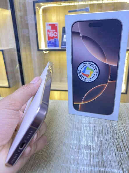 💥💥   اقوه عرض حالياً وقوه سعر💥💥
ايفون16برو  ماكس ماستر لون دزيرت   مميز   ذاكره 256 بطاريه99  🔋 نموذج M بعده بضمان  شرق اوسط عربي  كارتون متوفر خدمة توصيل بشروط اوليه جميع محافظات العراق 🇮🇶 
 ممبدل بي شي مع ضمان 5 ايام  نضافه 100‎%‎ زلغ ما بي وتر بروف كامل ملحقاته الجهاز نضافه كانما فاتحه من الكارتونه بلحاسبه كله نورمال  
مكاني   كربلاء تحت جسر باب طويريج منفذ ابو حيدر للمبايل
☎️*********** 
سعر  مليون و450   الف
