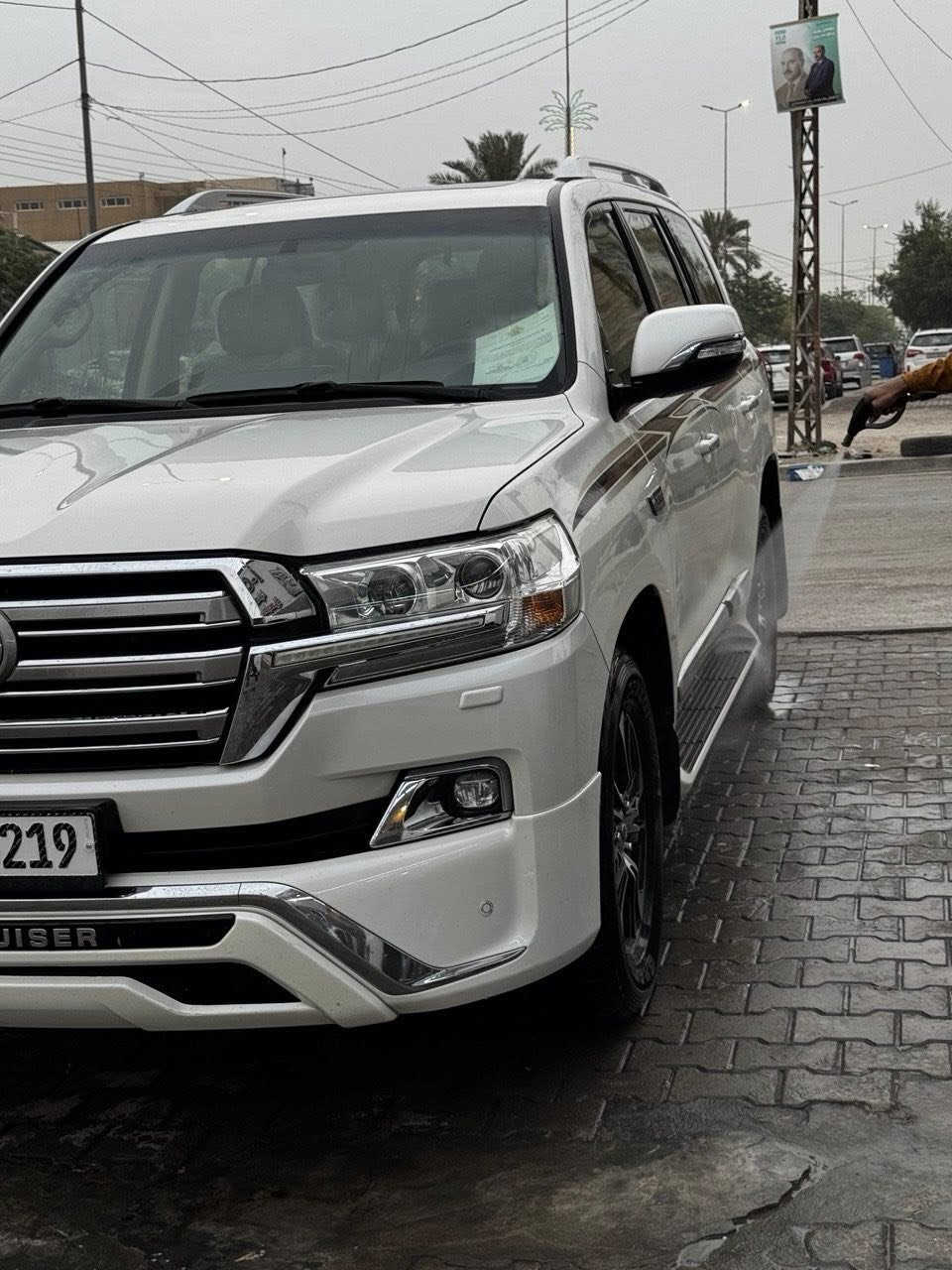 لاندكروز 2018
بريم اصل كفاله عامه حساسات امامي خلفي كامره فتحه مواصفات لاندكروز المعروفه ماشيه 116 السعًر 520 مع المجال 
العنوان كربلاء  ***********
