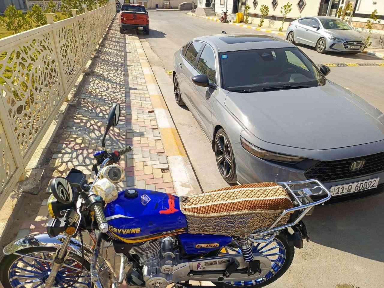 ياألله🤍🤲
السلام عليكم ورحمه الله وبركاته 
 ايراني سيفان ابو ختم اصلي للبيع نضافة كدام عينك
لون  مميز ازرق💙
سويج+بصمه +بصمه تشغيل عن بعد
 محرك(150)حقيقي 
موديل(2025) على وضع الشركة
  صالنه كاتم😃 
غير متواجد خاص •••• 
للاستفسار...***********
مكاني🏠.الفلوجه/معلمين الثانيه••📍
