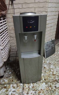 نظيف • شغال ١٠٠٪ • تبريد وتسخين