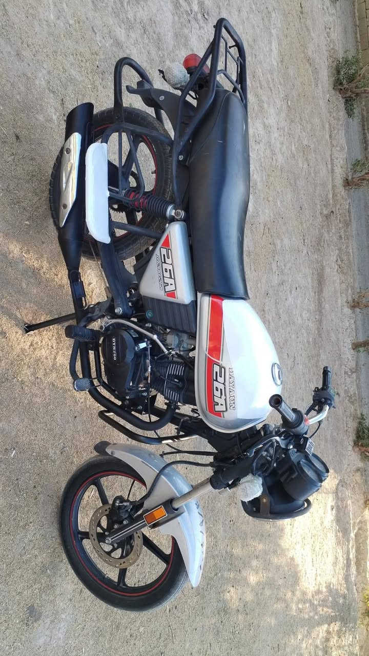 يا الله السلام عليكم دراجه موديل 20 اوراق اصولي مقفوله كفاله عامه دراجه اي نقص ماا السعر مليون 100 وبيها مجال ***********
