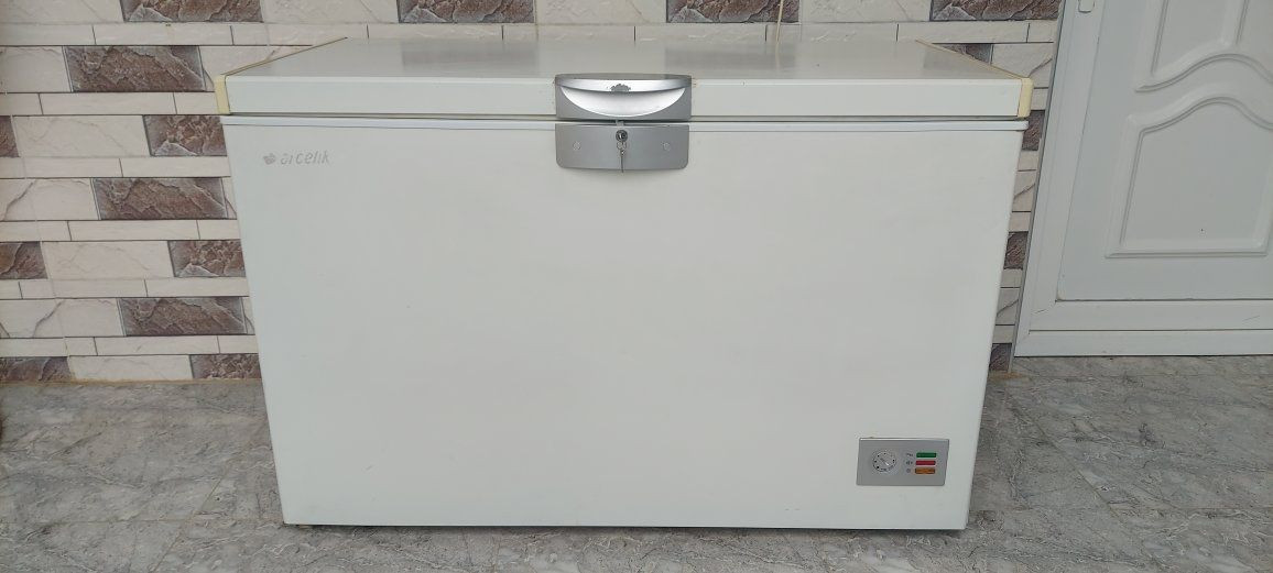 مجمده حجم 18  للبيع شغاله الشرط وضع شركه ماطور شركه غاز شركه المشتري خابرني على رقم الواتساب او يراسلني على   الخاص    ***********

 سعر 180
