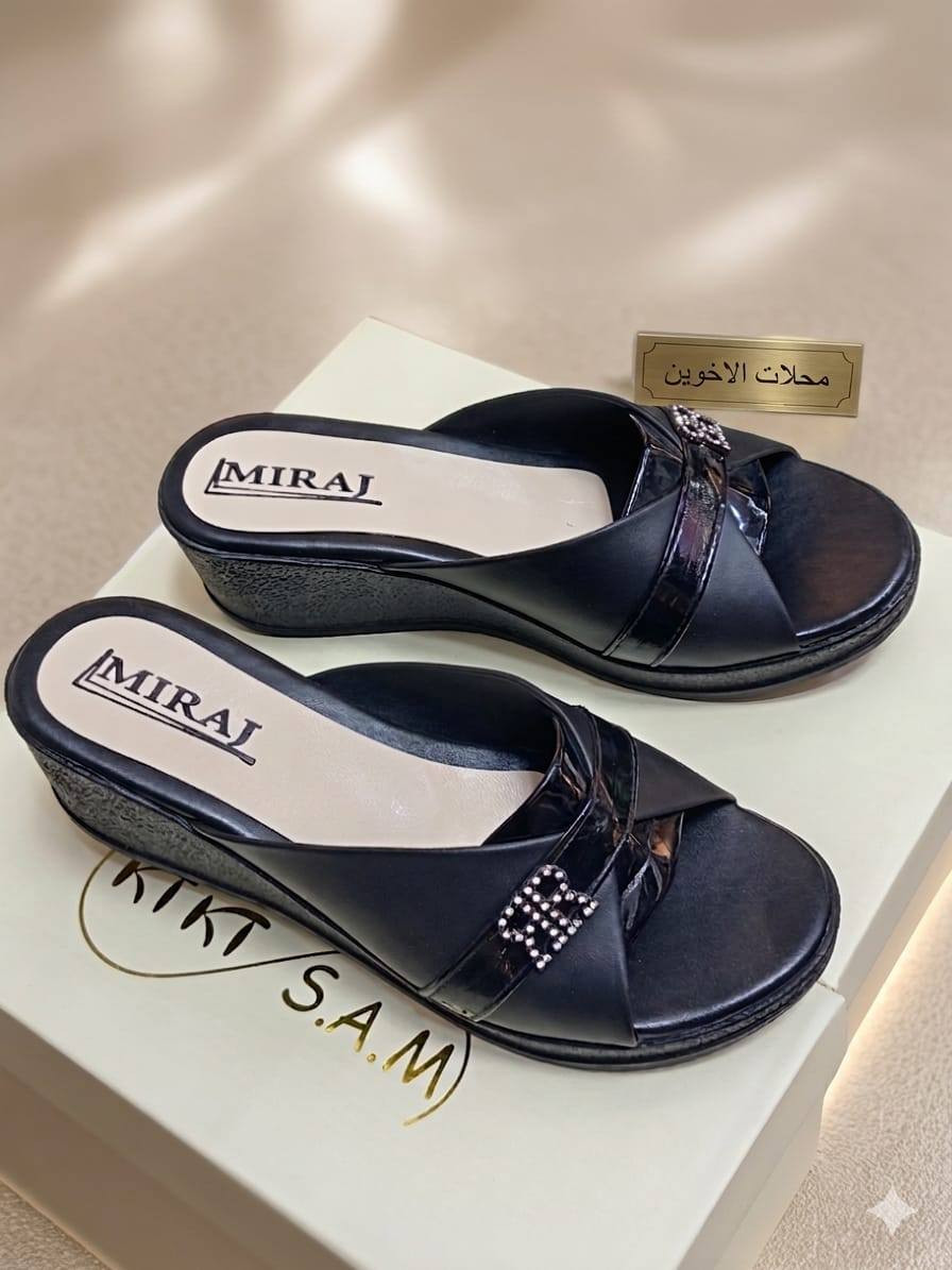 👟 لماذا تختار شحاطه طبيه من الاخوين
​تصميم مريح: يدعم قوس القدم ويخفف الضغط على المفاصل والظهر.
​خامات عالية الجودة: مصنعة من مواد مرنة وناعمة تمنع التعرق وتدوم طويلاً
توصيل لجميع المحافظات 🇮🇶


**إذا كنت صاحب هذا الإعلان وتريد حذفه لأي سبب، رجاءا أرسل رسالة إلى الدعم الفني**