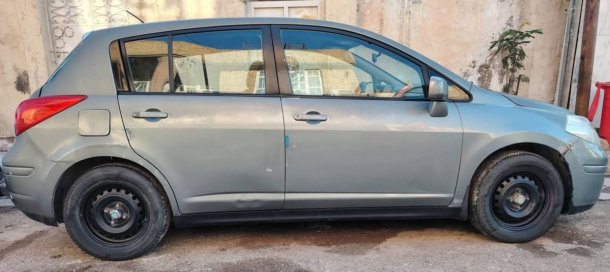 نيسان فيرسا 2009 هاج باك رقم انكليزي بغداد باسمي مكان الكوت مصبوغة حزام هزه جديدة سنوية لل٢٠٣١   65$
***********
