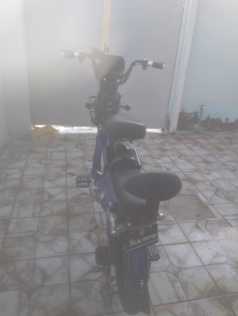 بسم الله الرحمن الرحيم السلام عليكم حبايب باسكل شحن البيع جديد موديل 2023 بطاريات جدد شاحنه جديده باسكل سرعته 60 وبي اربع سرعات له باسكل سعر 400 وبي مجال العنوان بابل المسيب الاستفسار على الرقم ***********
