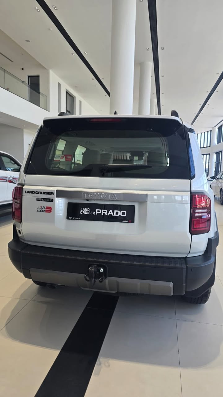 برادو ٢٥ زيرو فئة r2 لون ابيض 
للبيع
مع امكانية ترقيم 
 
للاستفسار عبر الرقم التالي 
***********
