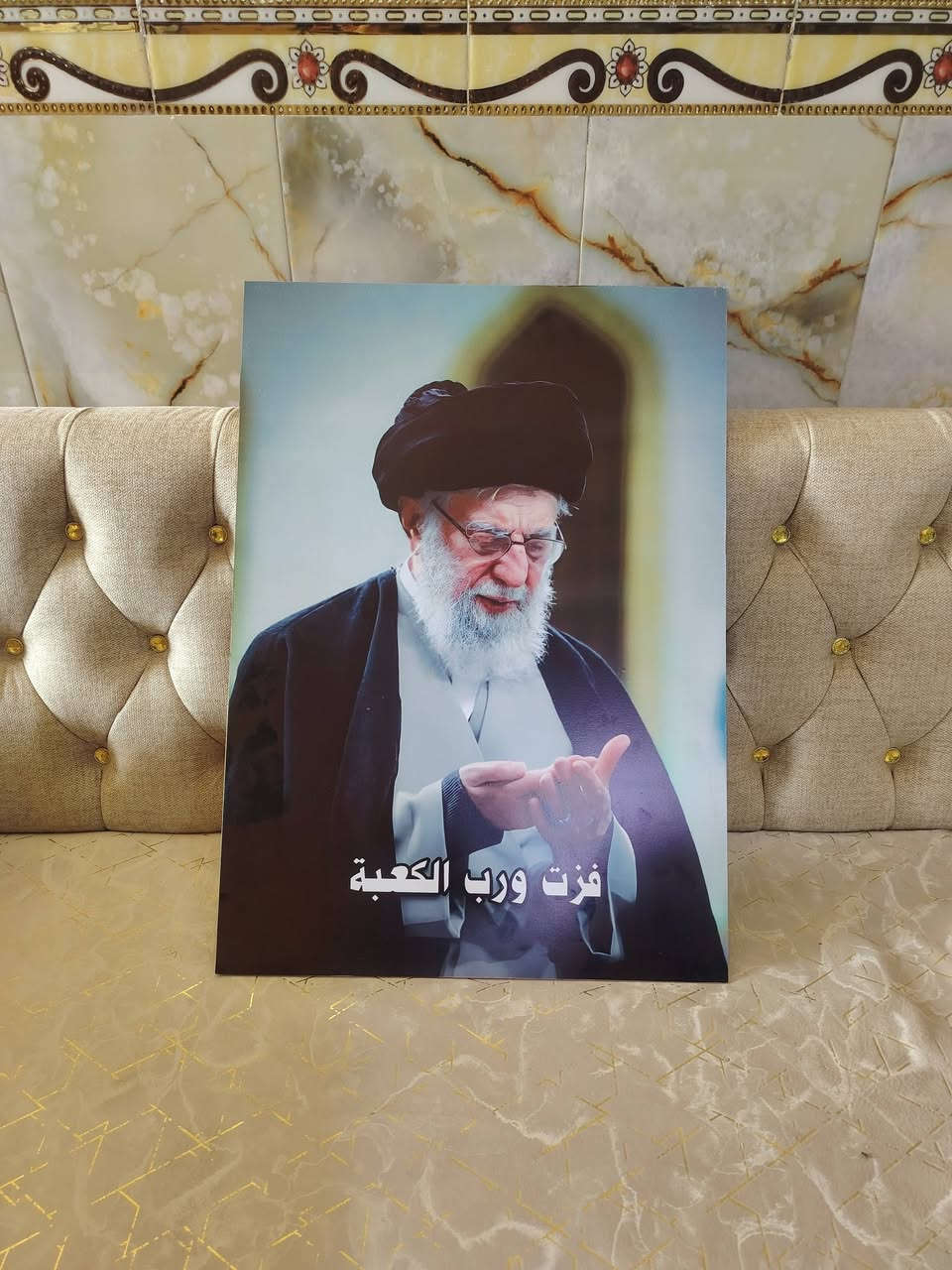 السلام عليكم ورحمة
صورة السيد للبيع السبب حجمها جبير قياس طول 70 وعرض 50


**إذا كنت صاحب هذا الإعلان وتريد حذفه لأي سبب، رجاءا أرسل رسالة إلى الدعم الفني**