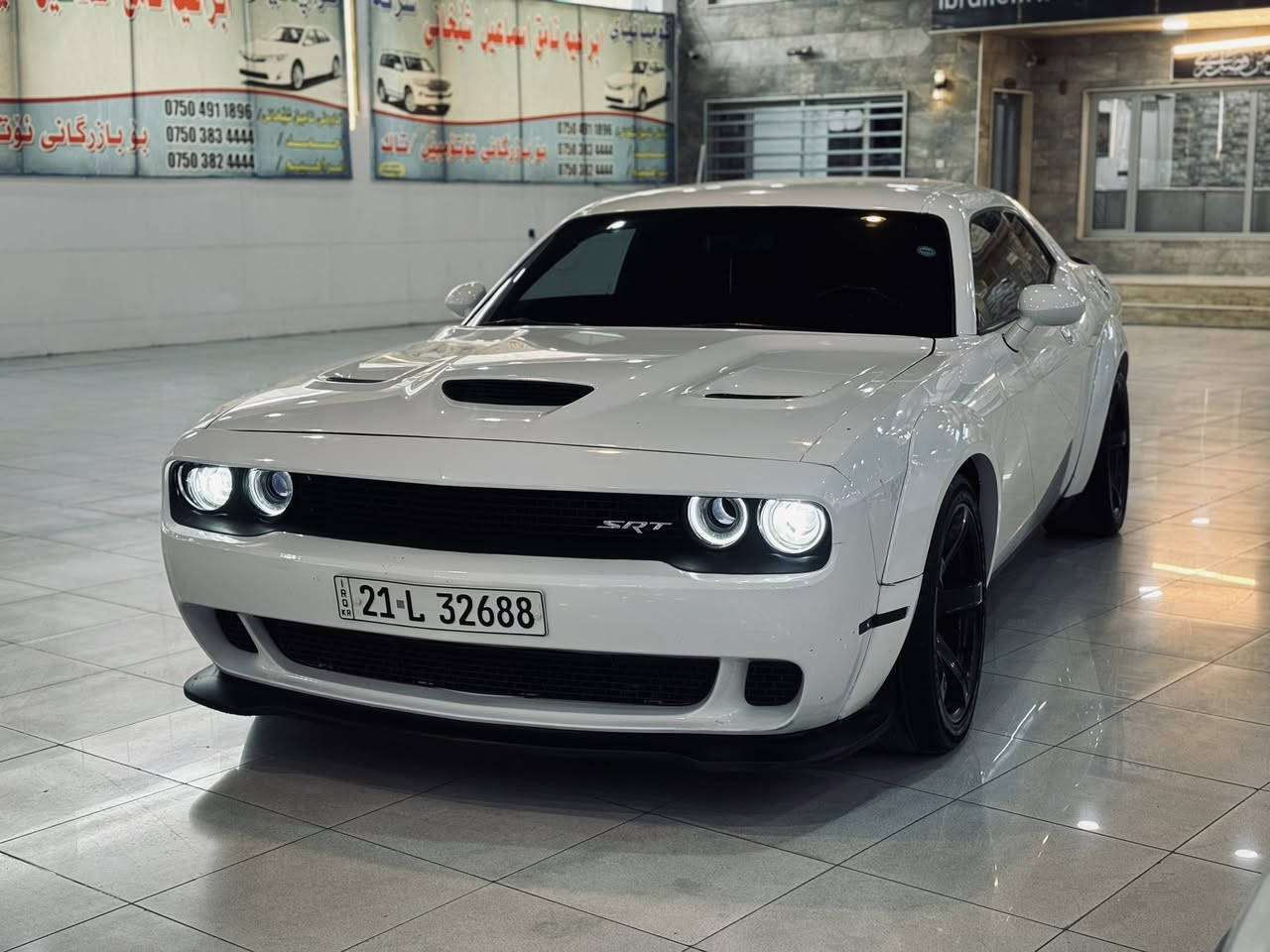 DODGE CHALENGER 2021 RT
***********
سعر بلاش ١٨٣ مجال بصيط
موسفات RT
شاشة 
كاميرا
لايت ليد 
لايت موسفات TA
محرك V8 5700
سيارة بي برمجة شوتة صالينصا فرق
ضرر بونيت جاملخ بدون داخل بدون ارباك ١٠٠٪؜١٠٠
سعر بلاش ١٨٣ مجال بصيط
عينوان  اربيل معرض ابراهيم ناميق شيخاني
