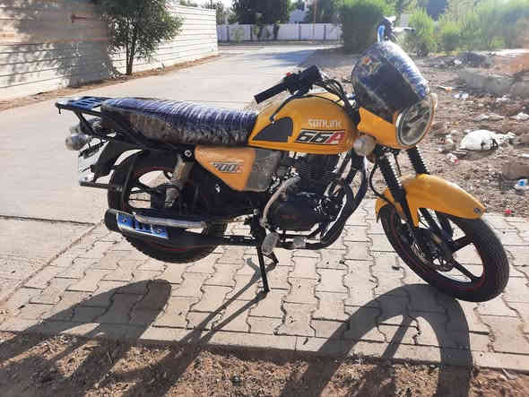 مكلف بل نشر  اخون ديوان سلونك مديل 24 وضع شركه اخو جديد لون يخبل مكاتبه وسويج واحد فقط دراجه مال بيت ضاغطه معروفه فول مكاني مجمع الدور السعر مليون و 170 وبي مجال لطبين خابر ودلل ***********.
