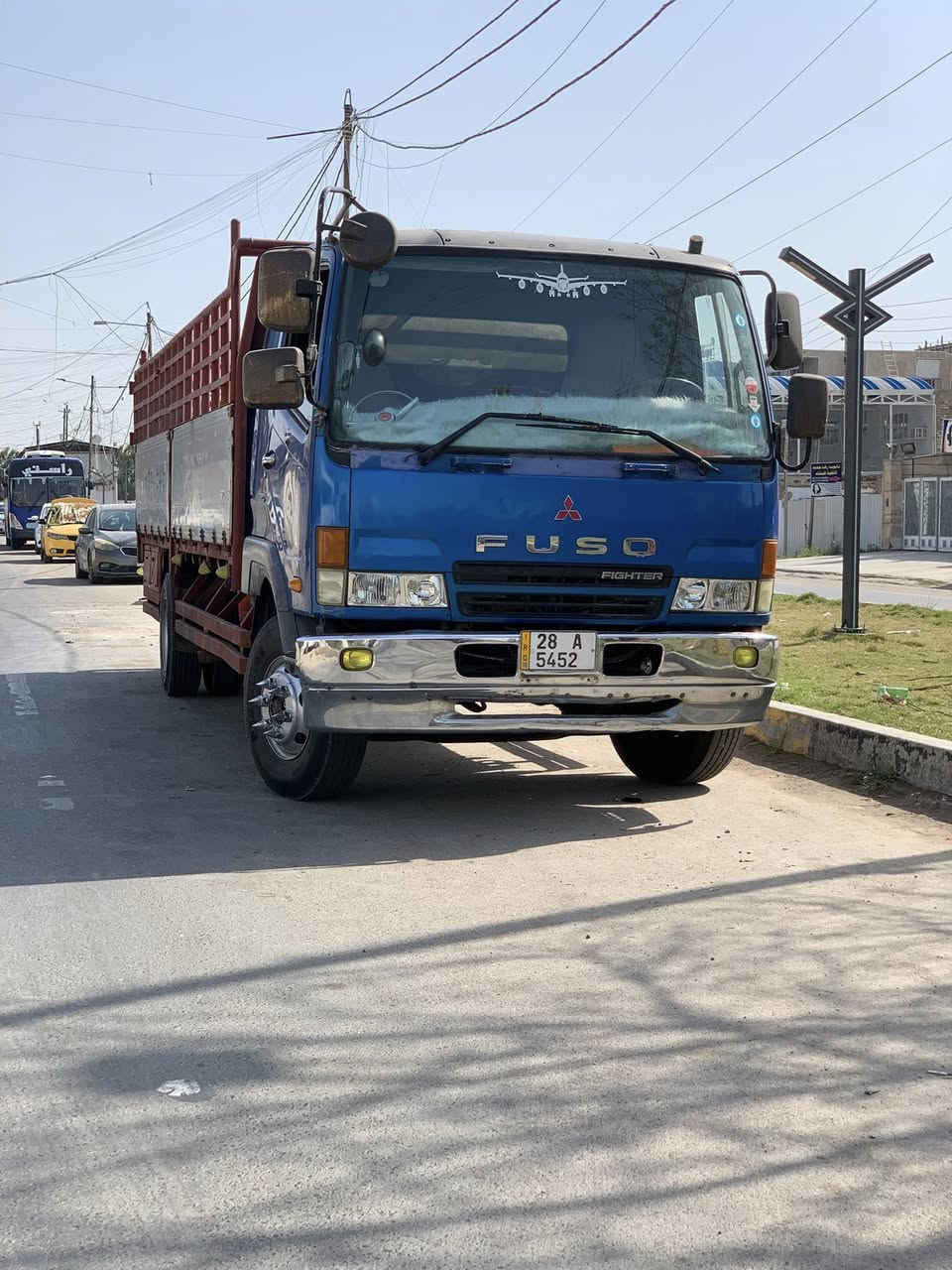 السلام عليكم فوصه بزون للبيع محرك طبق الاسودبوم ميكانيك تخم تخم تايرجد19ونص الطول6 15قمهانجف رقم الدواكي  المنوان بغداد الشمل السمر150رقم الها تفي ***********
