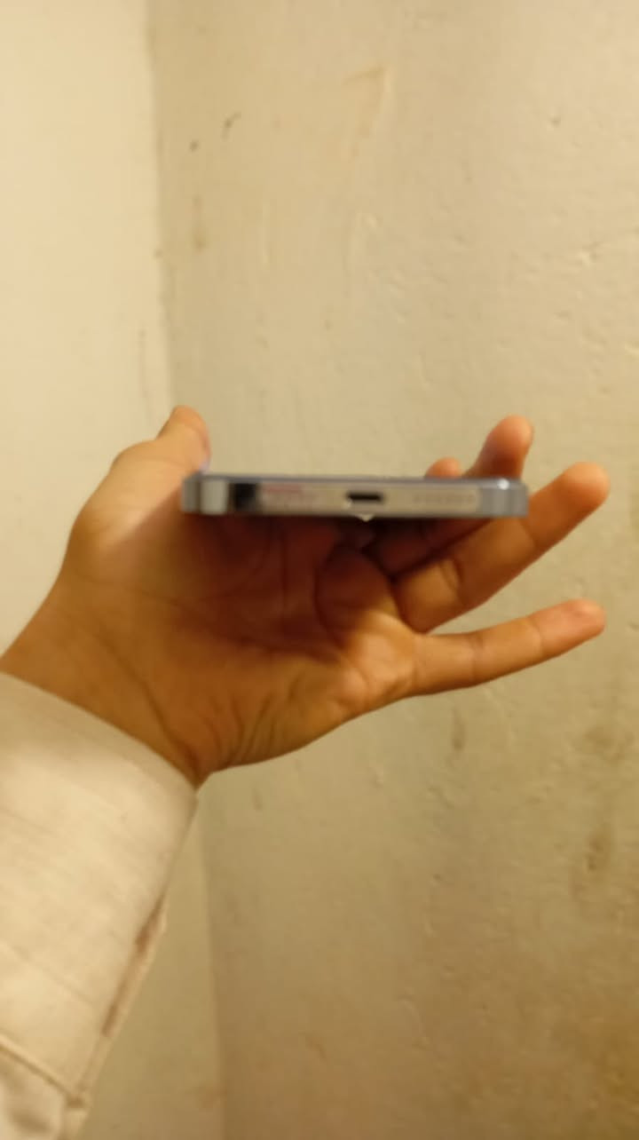 سلامً عليكم أيفون 13برو ماكس ذاكره 256  نضافه 99%
مبدل فقط شاشة أصلية وأكو خلال صغير بتصوير سينمائي ما مأثر أبداً غيرها جهاز مكفول سعر الجهاز 550وبي مجال بسيط  العنوان بغداد .


**إذا كنت صاحب هذا الإعلان وتريد حذفه لأي سبب، رجاءا أرسل رسالة إلى الدعم الفني**