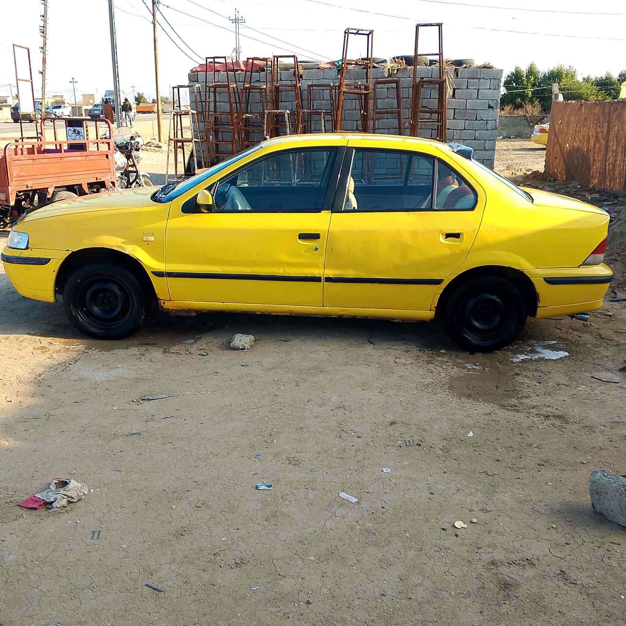 ياالله السلام عليكم سمند موديل 2010 بيها باب خلفي مرجع بارد  كير مكينه حداديه تايرات كله جديد سنويه 2028  هيه مطلوبه وتسديدها عليه غرامات مصفره كهربائيات كلها شغاله السعر 29 وبيها مجال للشراي ويدلل مكاني الديوانيه البدير  ***********
