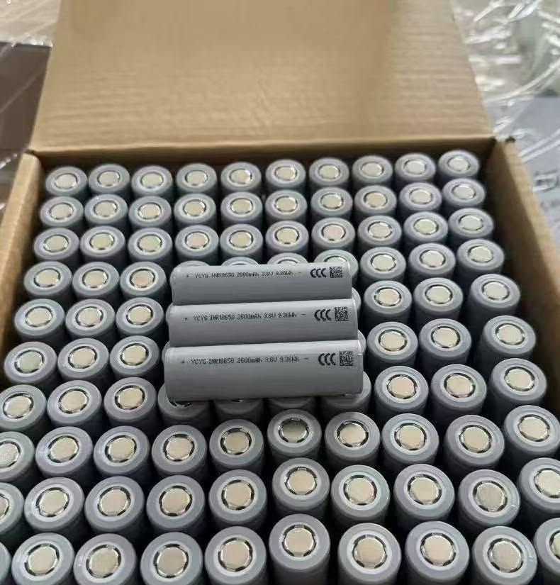 Li-ion Battery YCYG INR18650 2600mAh 3.6V 9.36Wh Lithium ion battery cell,Electronic appliances such as Camping fan,Bluetooth speakers,electronic radios and humidifiers.
Model: YCYG INR18650 2600mAh battery
Typical Capacity: 2600mAh
Nominal Voltage: 3.6V
Charging Method: CC-CV
Charge Cut-off Voltage:4.2±0.05V
Discharging Cut Off Voltage: 2.55V±0.05V
This YCYG Li-ion Cell 3.6V 2600mAh battery model is ideal for Model aircraft battery.Sweeping machine,electronic radio,Handheld Fan,Balance car,drift car,outdoor fan,Escooter,twist car,thinking car, vacuum cleaner,Small fan,Microphone,Solar system,laptop battery, Solar monitoring, Solar Lights,Electric lawnmower,LED Flashlight, Mobile energy storage, Electric drill battery,Electric tools as it has a great capacity 1800mAh and even good burst power.


**إذا كنت صاحب هذا الإعلان وتريد حذفه لأي سبب، رجاءا أرسل رسالة إلى الدعم الفني**