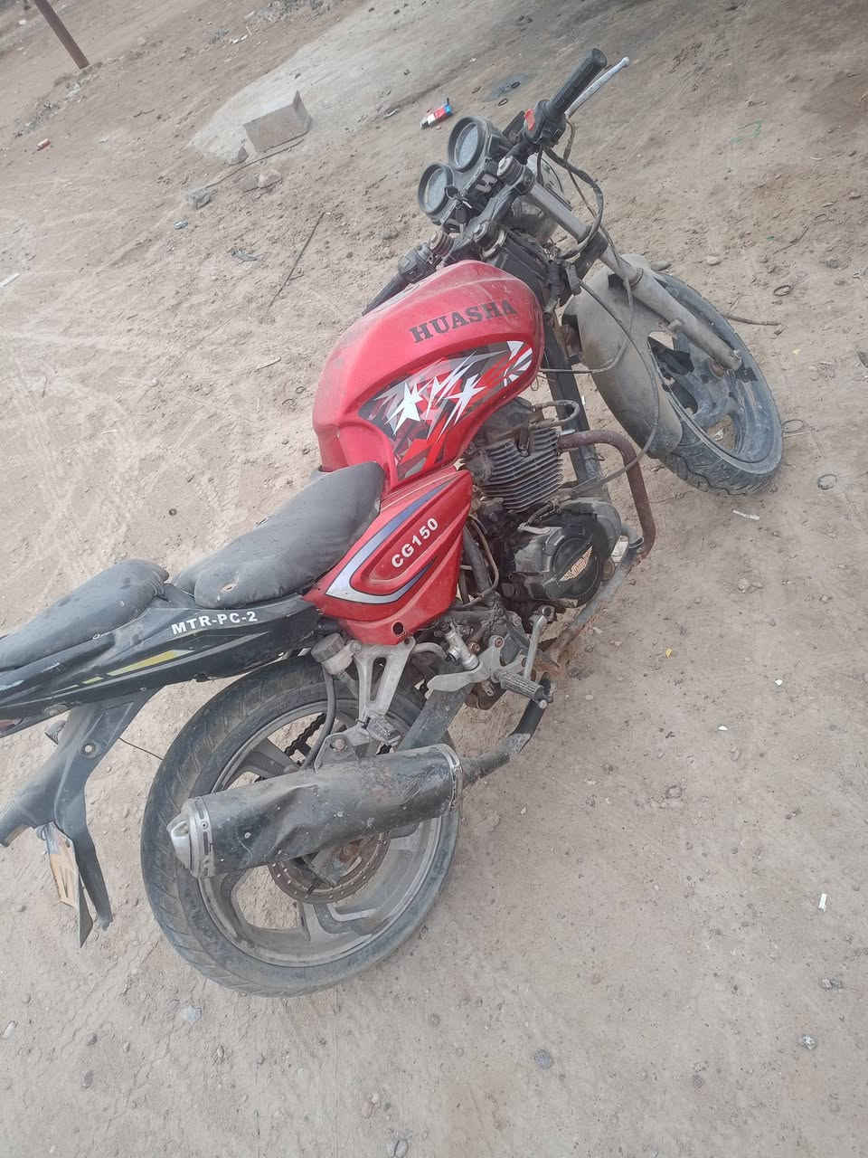 السلام عليكم دراجه شغاله مال روحه وجيه دراجه نص هندر تشتغل ابيعها كوم حديد سعرها 140 وبيها مجال *********** متوفر واتساب
