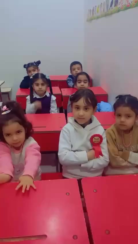 روضة وحضانة براعم الزهور 🌙

كان درس يوم الخميس عن شهر رمضان المبارك 🌙
تعرّف أطفالنا على معلومات مبسطة عن الشهر الفضيل، ومتى أُنزل القرآن الكريم، وعلى أي نبي أُنزل، وفي أي يوم كانت بداية نزوله 📖

ضمن مادة التربية الإسلامية نحرص على ترسيخ القيم الدينية بأسلوب ممتع ومناسب لأعمار أطفالنا، ونوثّق جميع أنشطتنا وفعالياتنا بكل حب واهتمام 💛

📍 العنوان: الشارع العام مقابل أفران صمون الرحمن
📞 للاستفسار والاتصال: ***********
بإدارة السيدة الفاضلة

روضة وحضانة براعم الزهور
معًا نزرع القيم ونصنع الأمل 🌸✨
