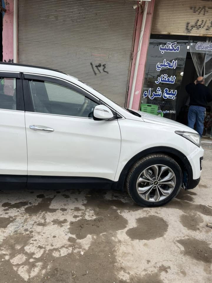 السلام عليكم 
سنتافي ١٤ للبيع 
غاز بانزين 
بيه قطع اني ابيع حزام 
محرك كير مكفولات 
حجم المحرك ٤ سلندر 
مكاني النجف الاشرف 
السعر ١٢٥ وبيه مجال 
***********
