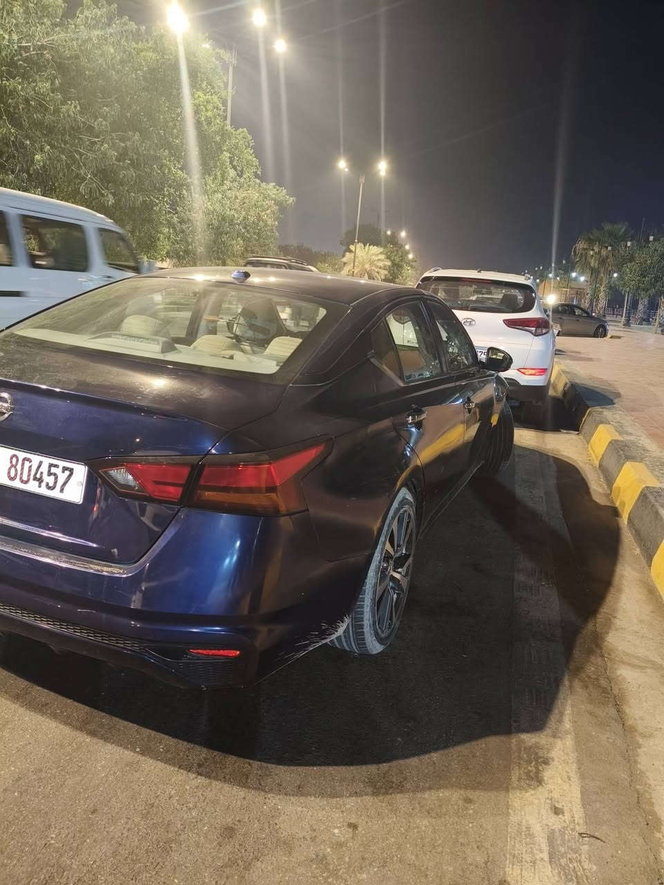 للبيع نيسان التيما وارد امريكي حادثة جاملق صوب السايق تبريد ثلج محرك وكير بجيس سيارة جديدة موديل 2019 مكانه نجف شارع المطار ***********   السعر 98وبيه مجال
