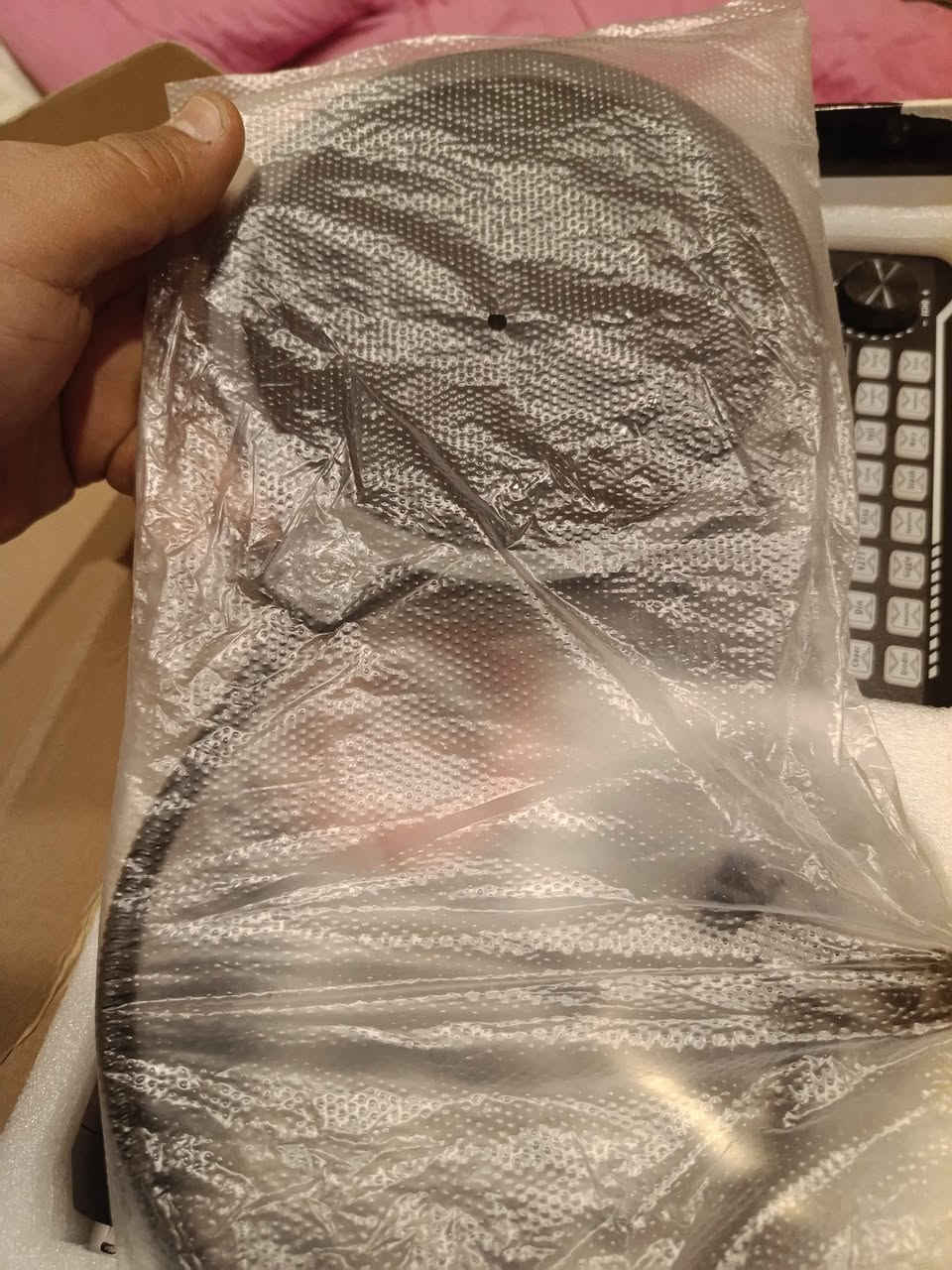 مكسر ومايك وستاند مايك وسماعه هيتفون و كل المحتويات يرهم للبثوث ويربط اكثر من تلفون يعني تحجي من المايك الكثر من 5اجهزه بغداد, العراق


**إذا كنت صاحب هذا الإعلان وتريد حذفه لأي سبب، رجاءا أرسل رسالة إلى الدعم الفني**