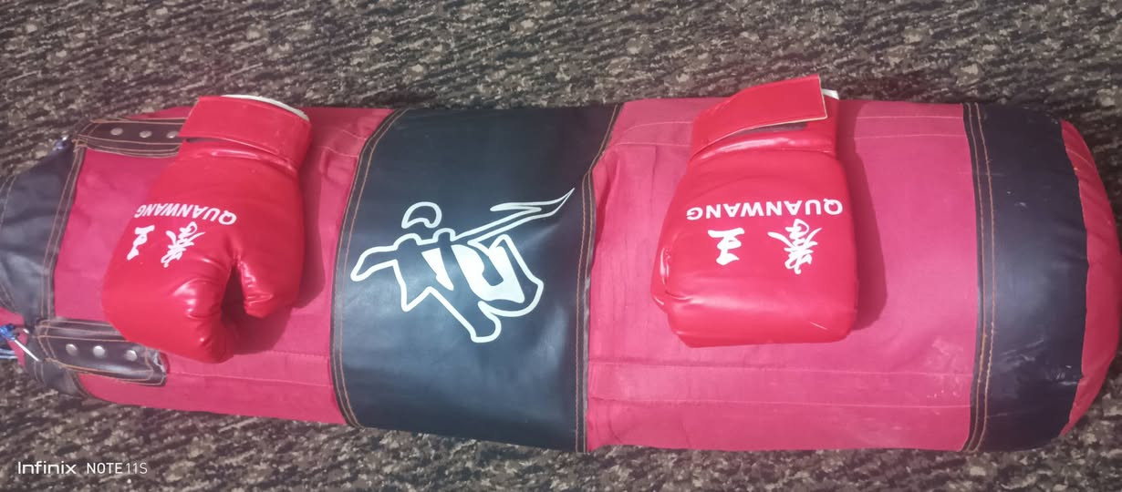 جيس ملاكمه بسعر مناسب ***********
