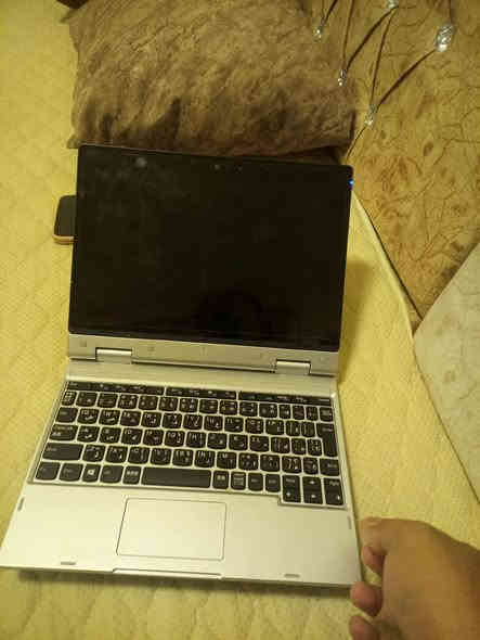 السلام عليكم
لابتوب ايباد للبيع 
نظامه مايكروسوفت مواصفاته كما موجوده بلصوره 
مابيه اي عطل تكدر تفحصه وشوفه ...
رايده على 125
العنوان/بابل/حي الاساتذة
رقم ***********
