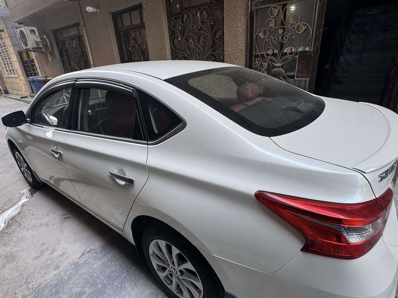 نيسان سنترا 2025 رقم اربيل مكان السيارة بغداد الكرادة 
نيسان سنترا2025 ماشية قليل مكفولة من كل شي 
وكالة او تحويل مجانآااا🔥🔥
(داخل جلد احمر واسود )
المواصفات 👇 
1_ محرك 1600 
2_ شاشه وكامرة
3_ تحكم ستيرن 
4_ تبريد قطعتين 
5_ أربعه جام كهرباء 
6_ لايت ماطور 
7_ ويل كب
8_ سبايدر خلفي
9_ نظام ايكو 
10_ اطفاء ذاتي
11_ مانع انزلاق 
‏12_ ABS 
13_بكلايت لد 
14_اربعة دسك
وبالخير على الجميع 
مكاني بغداد الكرادة 
***********
ابو سجاد وشكراً لادارة الموقع
